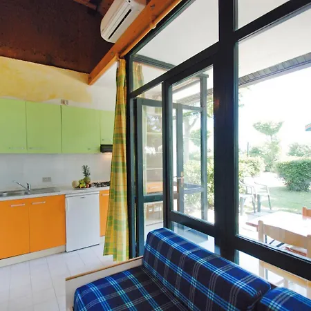 Holiday home Locazione Turistica Borsetti.18