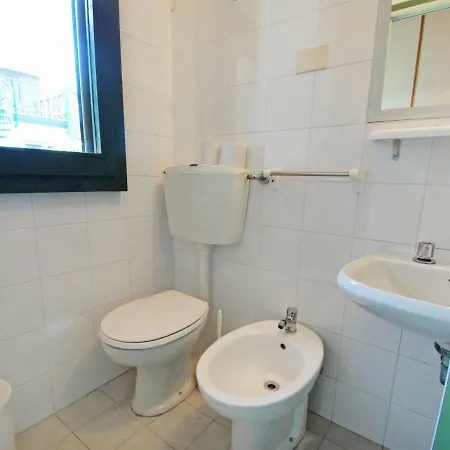 Locazione Turistica Borsetti.18 Holiday home