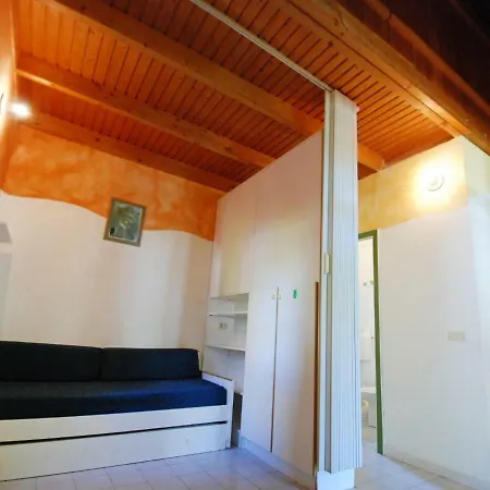 Locazione Turistica Borsetti.18 Holiday home